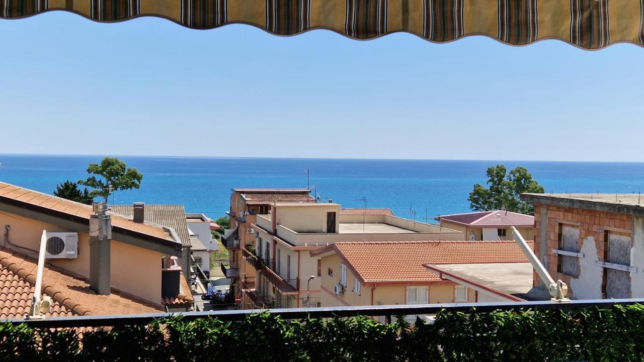 Blue Horizon - Seaside Apartment 120M To The Beach - Air Conditioning - Wi-Fi - View - Free Parking Santa Caterina Dello Ionio Marina Екстериор снимка